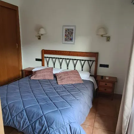 Hostal Mont-Rock-2